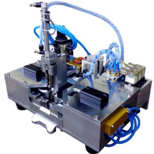 Định vị dây bên trong trên giá đỡ móng vuốt bằng nhựa