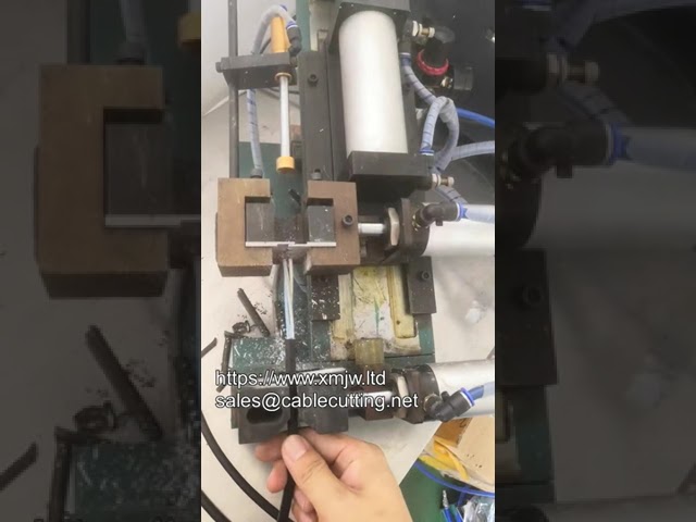 Electric & Pneumatic Wire Stripping Machine | Industrial Peeling System