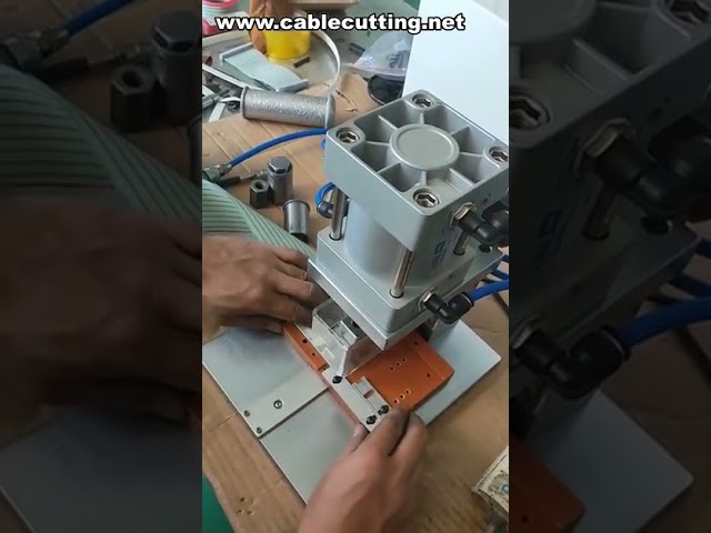 Flat Ribbon Cable Crimping Machine | Automated Pressing & Processing